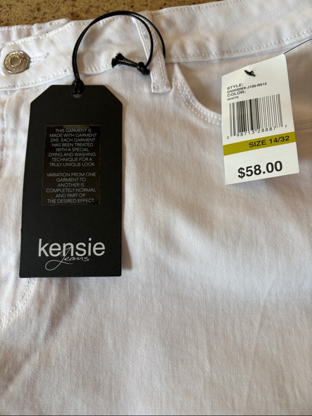 Kensie Women’s White Boyfriend Jeans - Picture 5 of 5